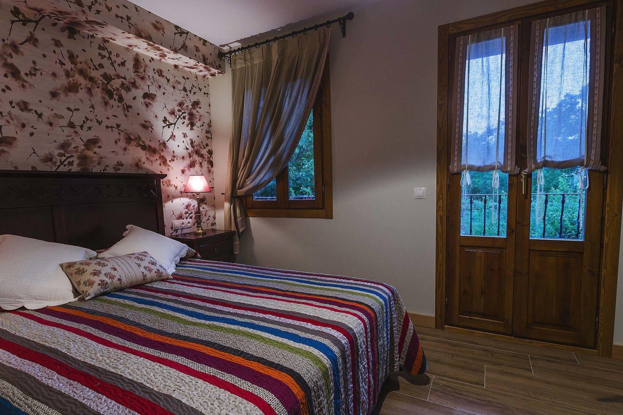 בית הארחה Sarvisé 	Casa Martin Ordesa מראה חיצוני תמונה